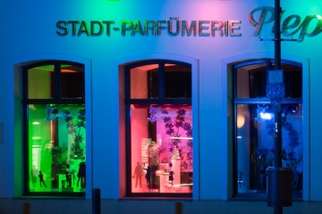 RE leuchtet 2016 - Stadt-Parfümerie Pieper