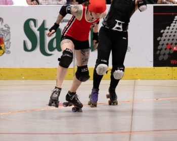 Thorsten-Lasrich-RuhrPott-Roller-Girls-vs-Harbor-Girls-Hamburg-10