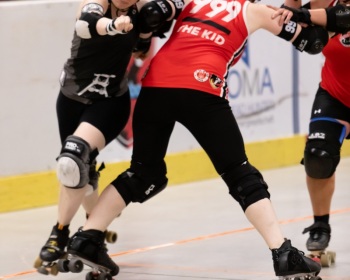 Thorsten-Lasrich-RuhrPott-Roller-Girls-vs-Harbor-Girls-Hamburg-13