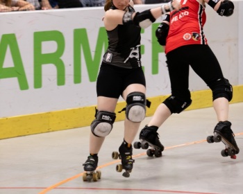 Thorsten-Lasrich-RuhrPott-Roller-Girls-vs-Harbor-Girls-Hamburg-14