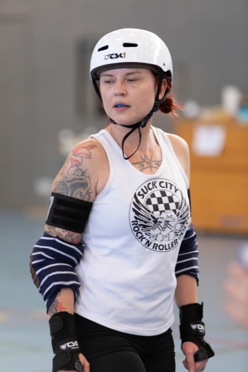 Thorsten-Lasrich-Demolition-Derby-Dolls-Hannover-vs-Suck-City-Rockn-Roller-Dolls-Breda-19