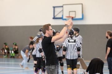 Thorsten-Lasrich-Demolition-Derby-Dolls-Hannover-vs-Suck-City-Rockn-Roller-Dolls-Breda-37