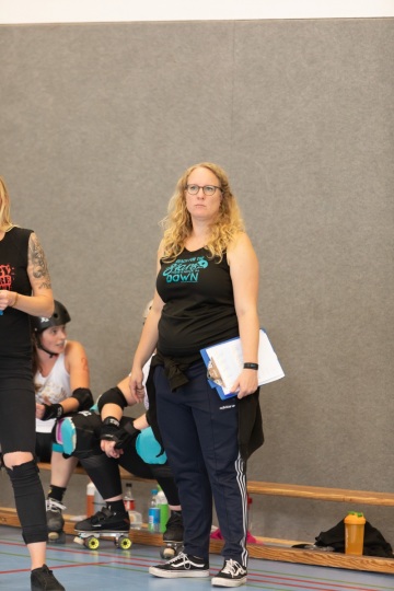 Thorsten-Lasrich-Demolition-Derby-Dolls-Hannover-vs-Suck-City-Rockn-Roller-Dolls-Breda-68