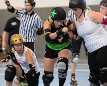 Thorsten-Lasrich-Demolition-Derby-Dolls-Hannover-vs-Suck-City-Rockn-Roller-Dolls-Breda-34