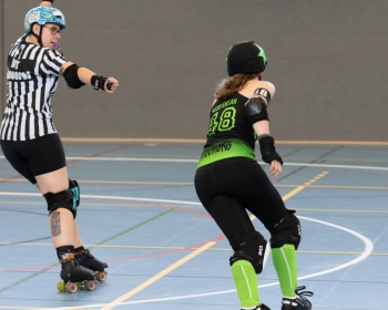 Thorsten-Lasrich-Demolition-Derby-Dolls-Hannover-vs-Suck-City-Rockn-Roller-Dolls-Breda-36