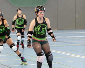 Thorsten-Lasrich-Demolition-Derby-Dolls-Hannover-vs-Suck-City-Rockn-Roller-Dolls-Breda-4