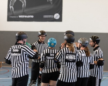 Thorsten-Lasrich-Demolition-Derby-Dolls-Hannover-vs-Suck-City-Rockn-Roller-Dolls-Breda-63