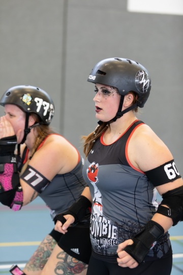 Thorsten-Lasrich-Zombie-Rollergirlz-Münster-vs-Prussian-Fat-Cats-Potsdam-13