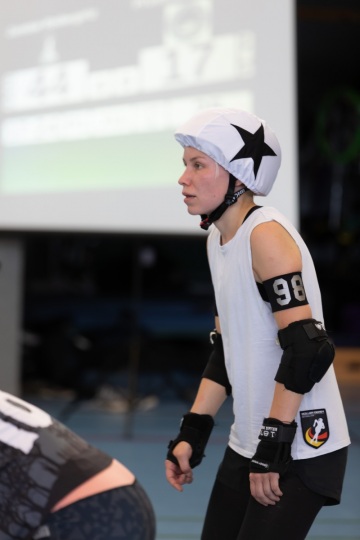 Thorsten-Lasrich-Zombie-Rollergirlz-Münster-vs-Prussian-Fat-Cats-Potsdam-23