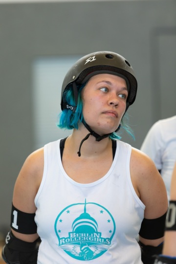 Thorsten-Lasrich-Zombie-Rollergirlz-Münster-vs-Prussian-Fat-Cats-Potsdam-34