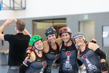 Thorsten-Lasrich-Zombie-Rollergirlz-Münster-vs-Prussian-Fat-Cats-Potsdam-35