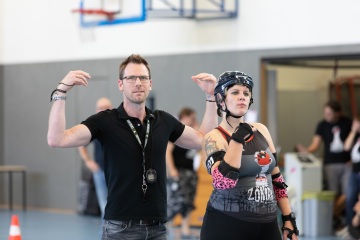 Thorsten-Lasrich-Zombie-Rollergirlz-Münster-vs-Prussian-Fat-Cats-Potsdam-53