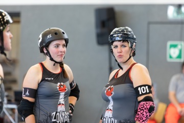 Thorsten-Lasrich-Zombie-Rollergirlz-Münster-vs-Prussian-Fat-Cats-Potsdam-54