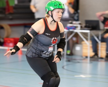Thorsten-Lasrich-Zombie-Rollergirlz-Münster-vs-Prussian-Fat-Cats-Potsdam-15