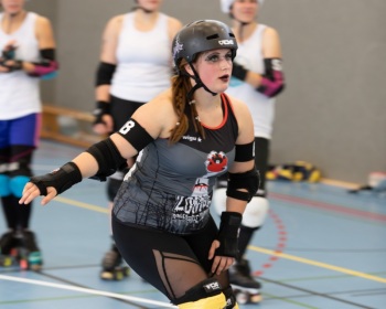 Thorsten-Lasrich-Zombie-Rollergirlz-Münster-vs-Prussian-Fat-Cats-Potsdam-17