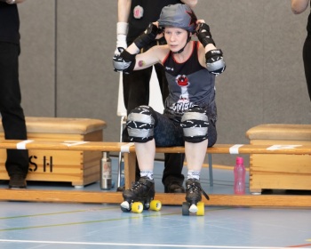 Thorsten-Lasrich-Zombie-Rollergirlz-Münster-vs-Prussian-Fat-Cats-Potsdam-24