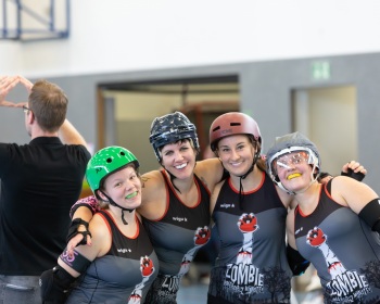 Thorsten-Lasrich-Zombie-Rollergirlz-Münster-vs-Prussian-Fat-Cats-Potsdam-35