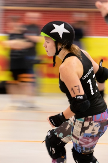 Thorsten-Lasrich-RuhrPott-Roller-Girls-vs-Blockforest-Roller-Derby-116