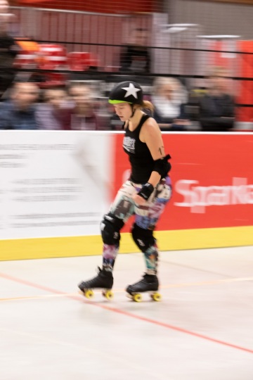 Thorsten-Lasrich-RuhrPott-Roller-Girls-vs-Blockforest-Roller-Derby-119