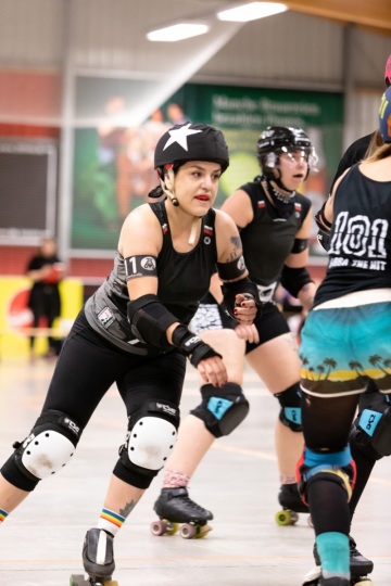 Thorsten-Lasrich-RuhrPott-Roller-Girls-vs-Blockforest-Roller-Derby-13