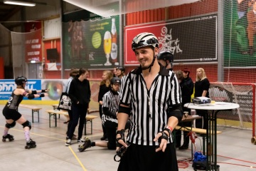 Thorsten-Lasrich-RuhrPott-Roller-Girls-vs-Blockforest-Roller-Derby-138