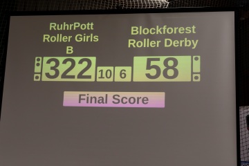 Thorsten-Lasrich-RuhrPott-Roller-Girls-vs-Blockforest-Roller-Derby-140