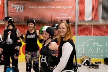 Thorsten-Lasrich-RuhrPott-Roller-Girls-vs-Blockforest-Roller-Derby-144