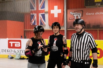 Thorsten-Lasrich-RuhrPott-Roller-Girls-vs-Blockforest-Roller-Derby-145