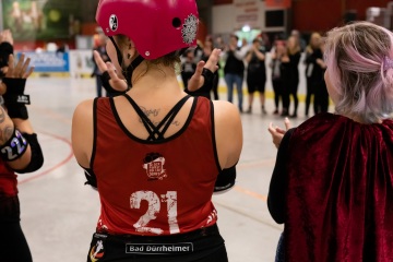 Thorsten-Lasrich-RuhrPott-Roller-Girls-vs-Blockforest-Roller-Derby-148