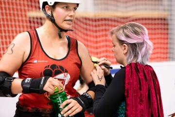 Thorsten-Lasrich-RuhrPott-Roller-Girls-vs-Blockforest-Roller-Derby-66