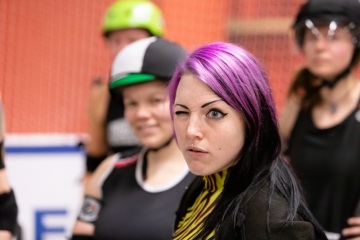 Thorsten-Lasrich-RuhrPott-Roller-Girls-vs-Blockforest-Roller-Derby-81