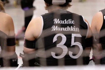 Thorsten-Lasrich-RuhrPott-Roller-Girls-vs-Blockforest-Roller-Derby-97