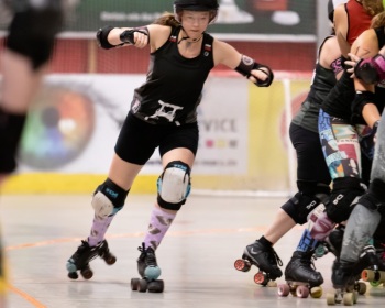 Thorsten-Lasrich-RuhrPott-Roller-Girls-vs-Blockforest-Roller-Derby-10