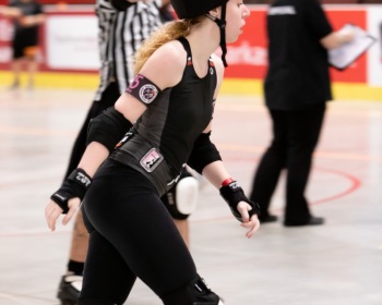 Thorsten-Lasrich-RuhrPott-Roller-Girls-vs-Blockforest-Roller-Derby-16