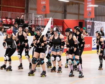 Thorsten-Lasrich-RuhrPott-Roller-Girls-vs-Blockforest-Roller-Derby-3