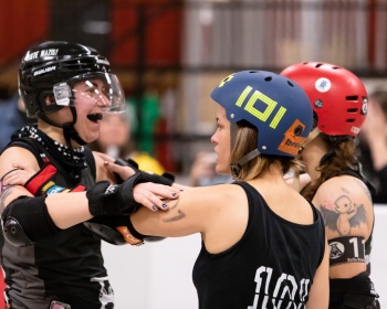 Thorsten-Lasrich-RuhrPott-Roller-Girls-vs-Blockforest-Roller-Derby-38
