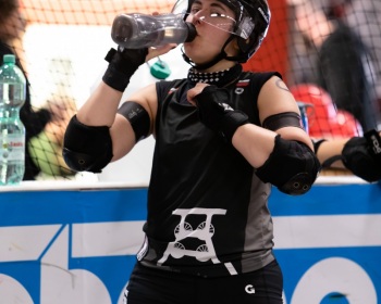 Thorsten-Lasrich-RuhrPott-Roller-Girls-vs-Blockforest-Roller-Derby-6