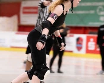 Thorsten-Lasrich-RuhrPott-Roller-Girls-vs-Blockforest-Roller-Derby-9