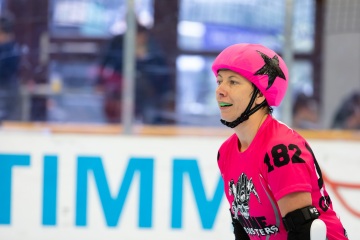 Thorsten-Lasrich-Pinktober-Bout-vs-Unbreakabellas-103