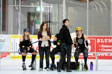 Thorsten-Lasrich-Pinktober-Bout-vs-Unbreakabellas-120