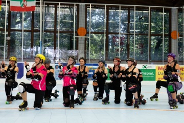 Thorsten-Lasrich-Pinktober-Bout-vs-Unbreakabellas-124