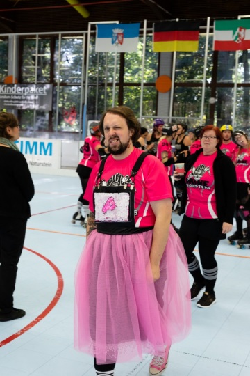 Thorsten-Lasrich-Pinktober-Bout-vs-Unbreakabellas-129