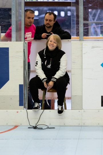 Thorsten-Lasrich-Pinktober-Bout-vs-Unbreakabellas-17