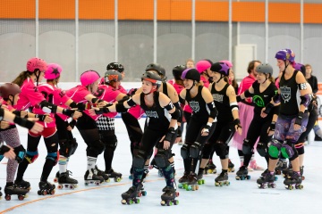 Thorsten-Lasrich-Pinktober-Bout-vs-Unbreakabellas-20