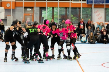 Thorsten-Lasrich-Pinktober-Bout-vs-Unbreakabellas-37
