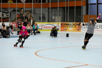 Thorsten-Lasrich-Pinktober-Bout-vs-Unbreakabellas-69