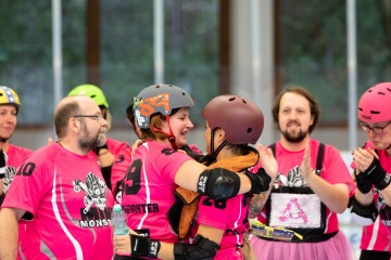 Thorsten-Lasrich-Pinktober-Bout-vs-Unbreakabellas-88