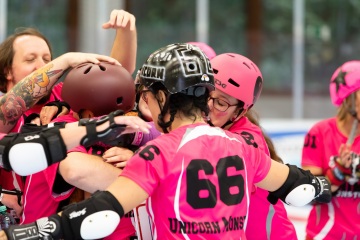 Thorsten-Lasrich-Pinktober-Bout-vs-Unbreakabellas-89