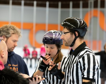 Thorsten-Lasrich-Pinktober-Bout-vs-Unbreakabellas-101