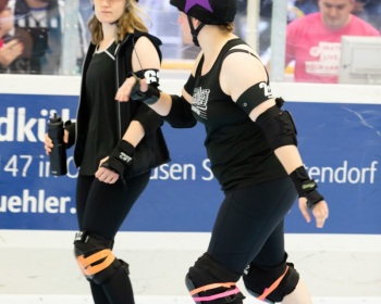 Thorsten-Lasrich-Pinktober-Bout-vs-Unbreakabellas-11